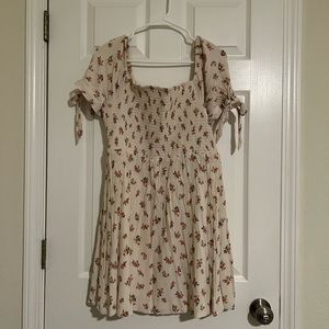 Great Spring/Summer/Vacation dress.